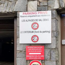 Parking couvert
